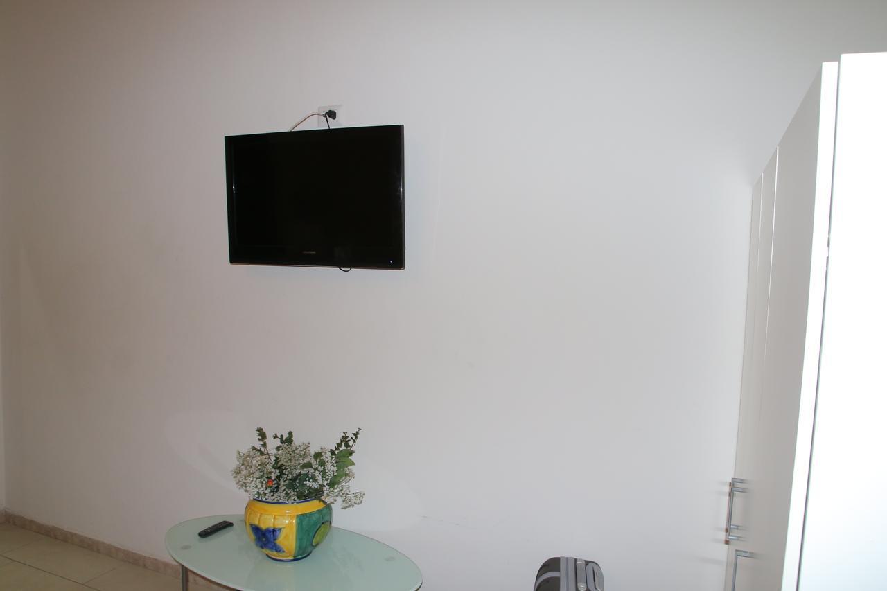 B&B Mascagni Catania-Fontanarossai nemzetközi repülőtér Kültér fotó