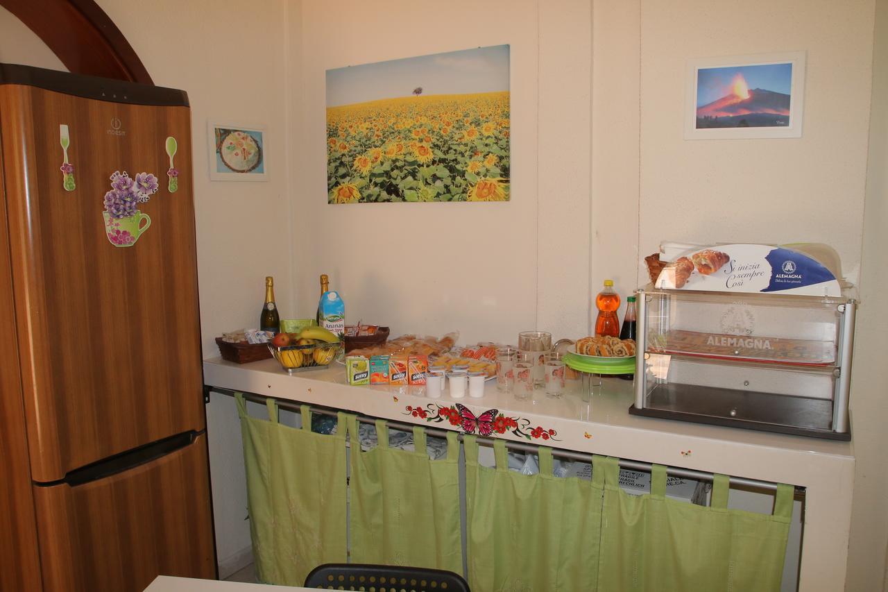 B&B Mascagni Catania-Fontanarossai nemzetközi repülőtér Kültér fotó